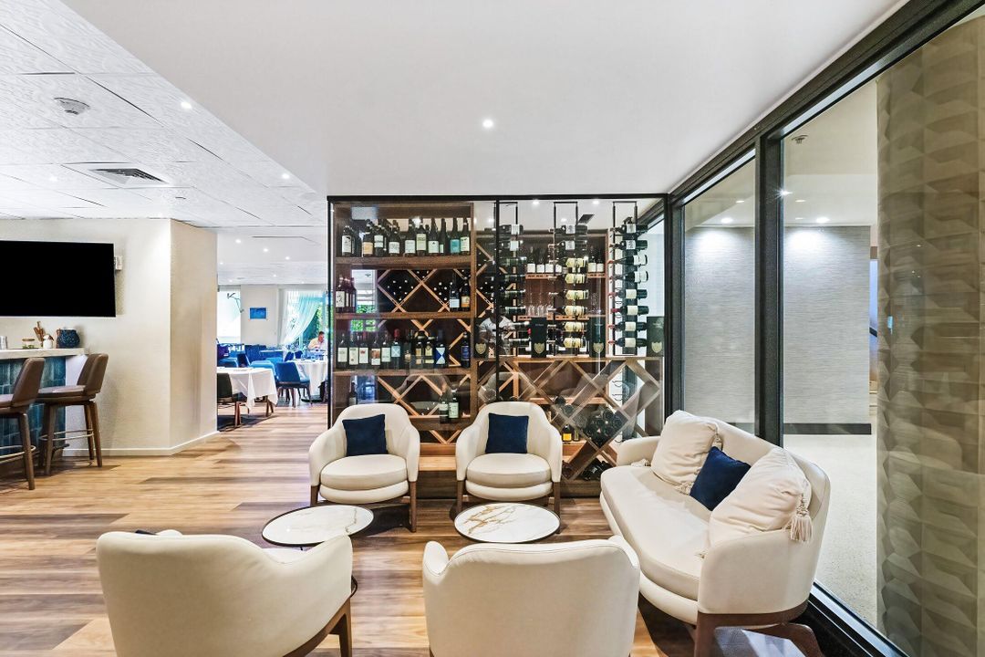 For Sale: $2,999,000 (2 beds, 2 baths, 1416 Square Feet)