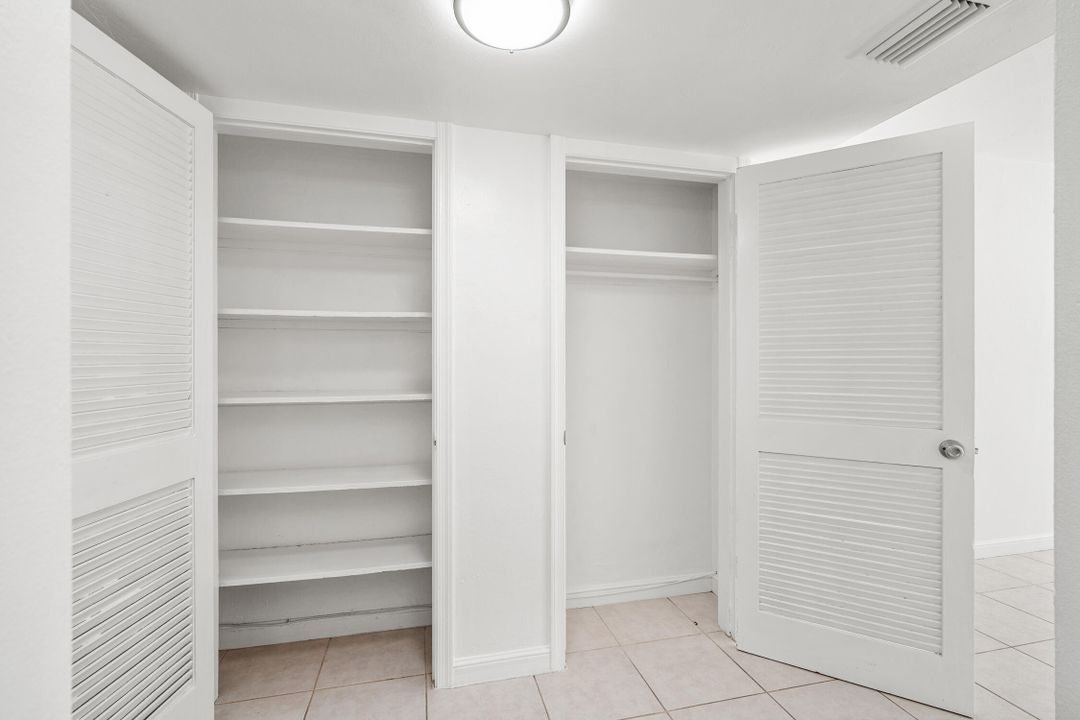 出租: $2,195 (2 贝兹, 1 浴室, 1000 平方英尺)