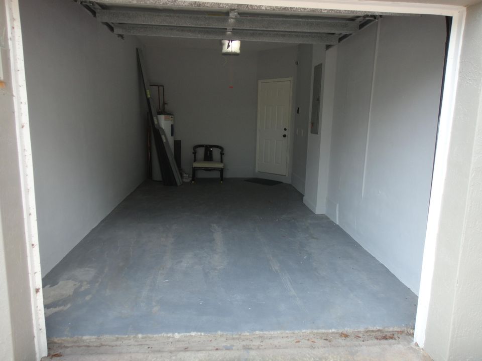 出租: $3,000 (4 贝兹, 2 浴室, 1826 平方英尺)