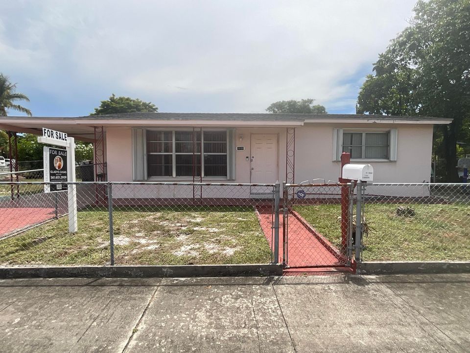 En Venta: $423,000 (2 camas, 1 baños, 999 Pies cuadrados)