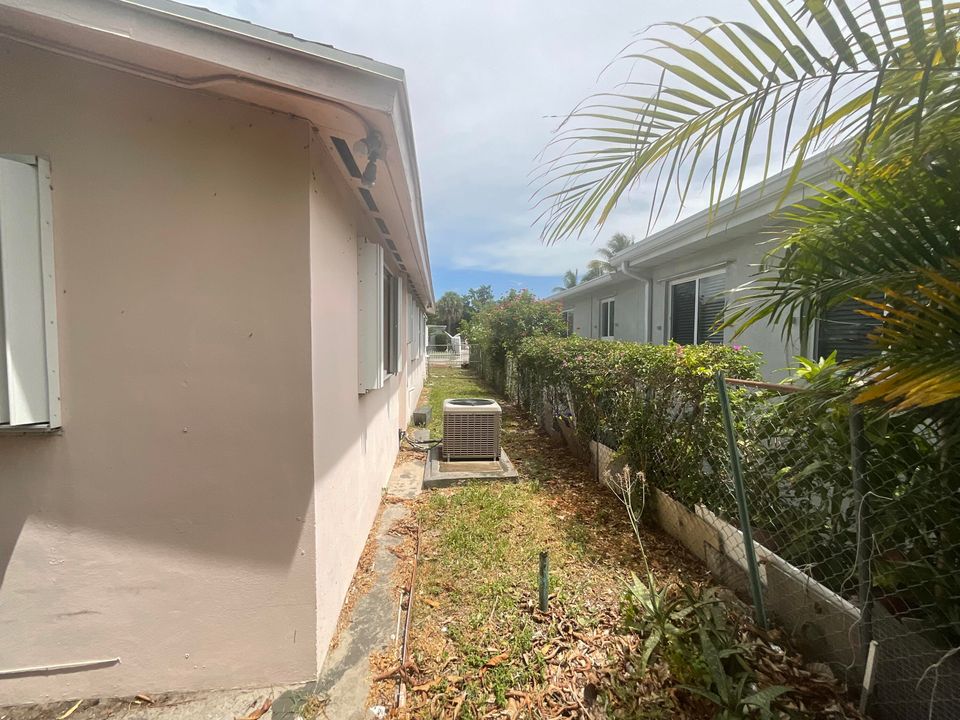 En Venta: $423,000 (2 camas, 1 baños, 999 Pies cuadrados)