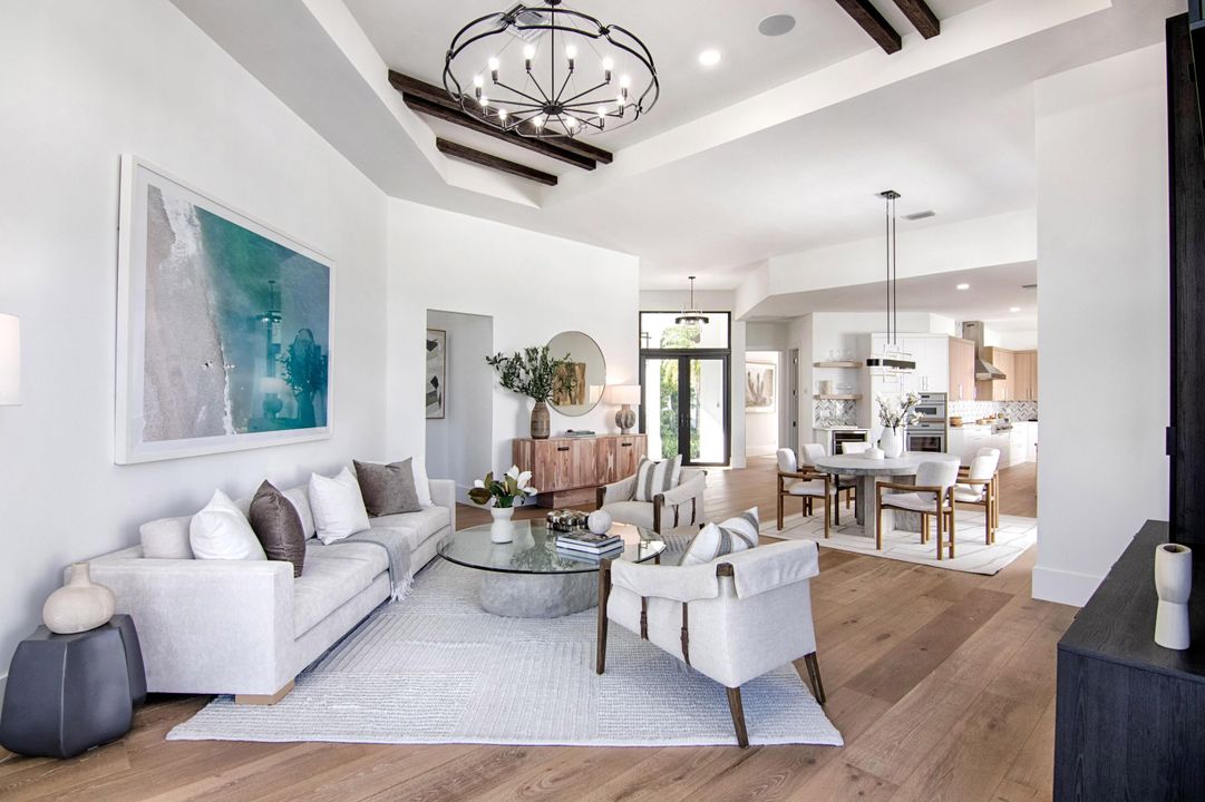 En Venta: $2,850,000 (3 camas, 3 baños, 2411 Pies cuadrados)