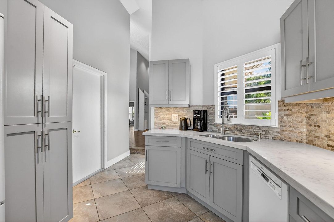 En Venta: $489,000 (2 camas, 2 baños, 1604 Pies cuadrados)