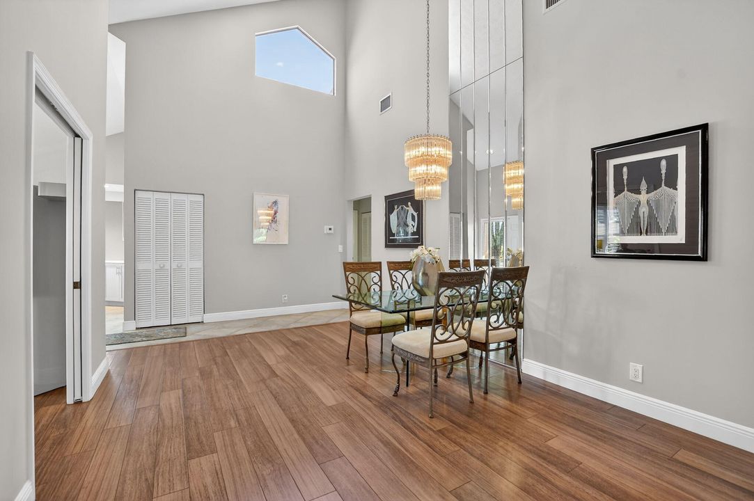 En Venta: $489,000 (2 camas, 2 baños, 1604 Pies cuadrados)