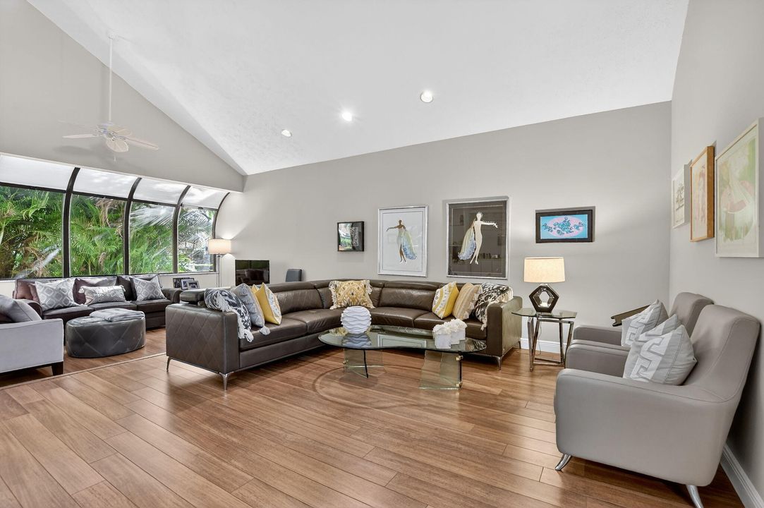 En Venta: $489,000 (2 camas, 2 baños, 1604 Pies cuadrados)