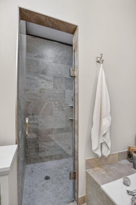 En Venta: $489,000 (2 camas, 2 baños, 1604 Pies cuadrados)