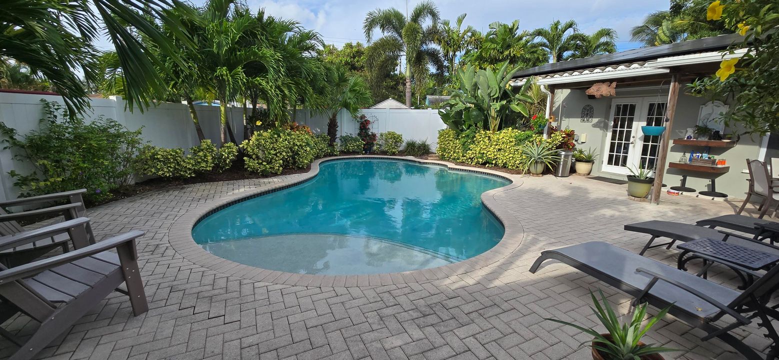 En Venta: $734,000 (3 camas, 2 baños, 1188 Pies cuadrados)