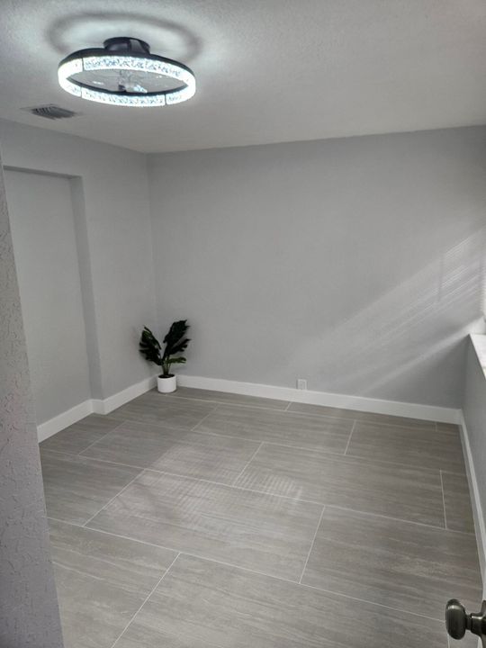 For Rent: $3,500 (3 beds, 2 baths, 1315 Square Feet)