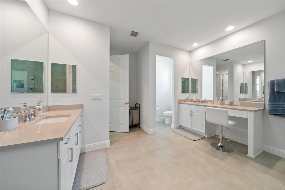 待售: $559,999 (3 贝兹, 2 浴室, 2253 平方英尺)