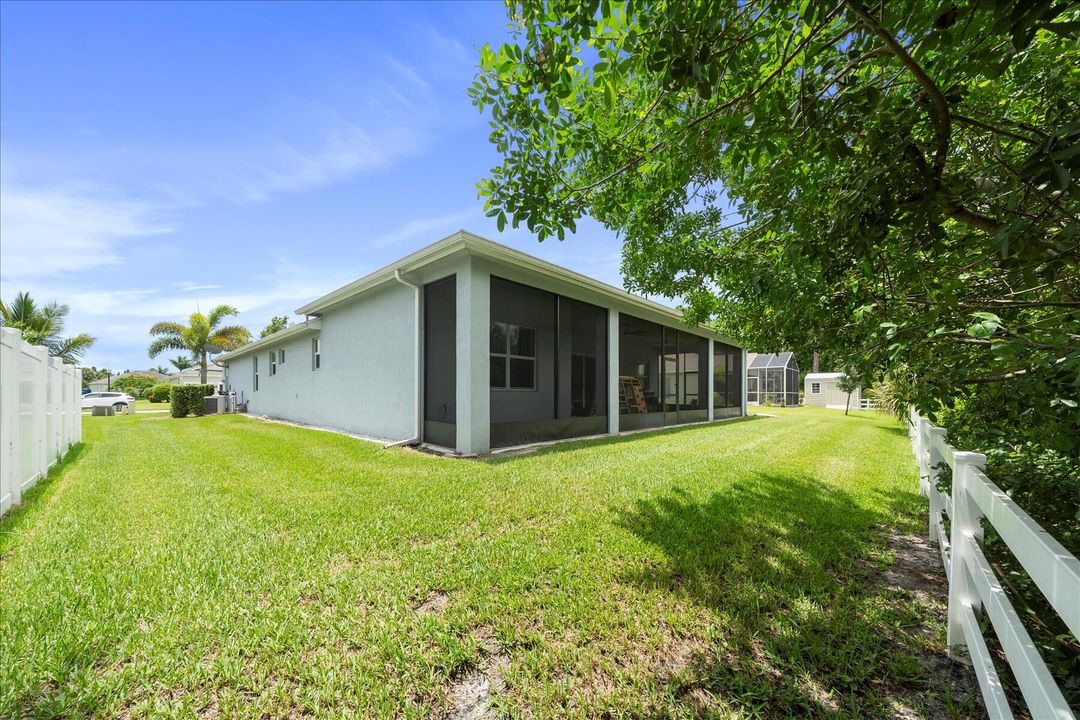 待售: $559,999 (3 贝兹, 2 浴室, 2253 平方英尺)