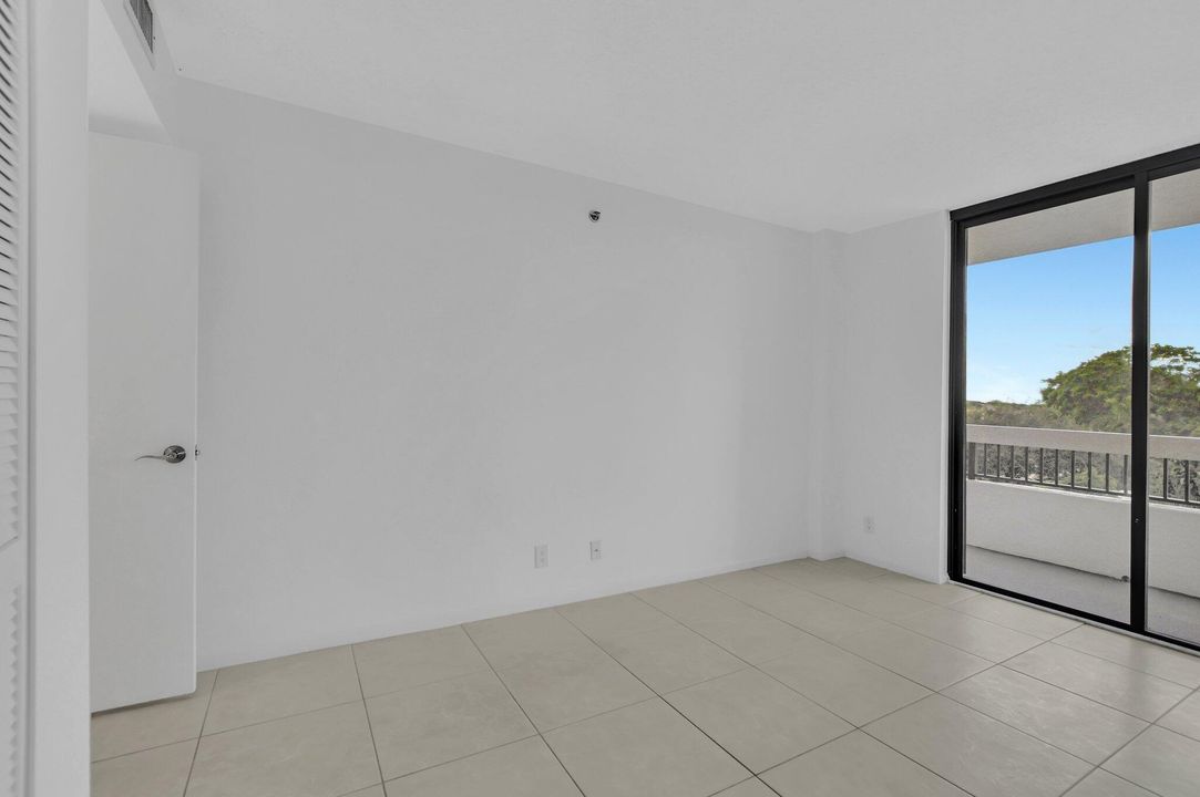 待售: $399,900 (3 贝兹, 2 浴室, 1702 平方英尺)