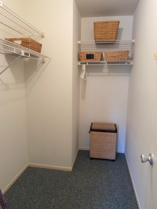 出租: $1,750 (2 贝兹, 2 浴室, 1170 平方英尺)