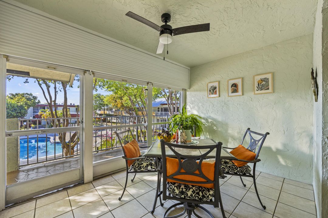 For Sale: $240,000 (2 beds, 2 baths, 1050 Square Feet)