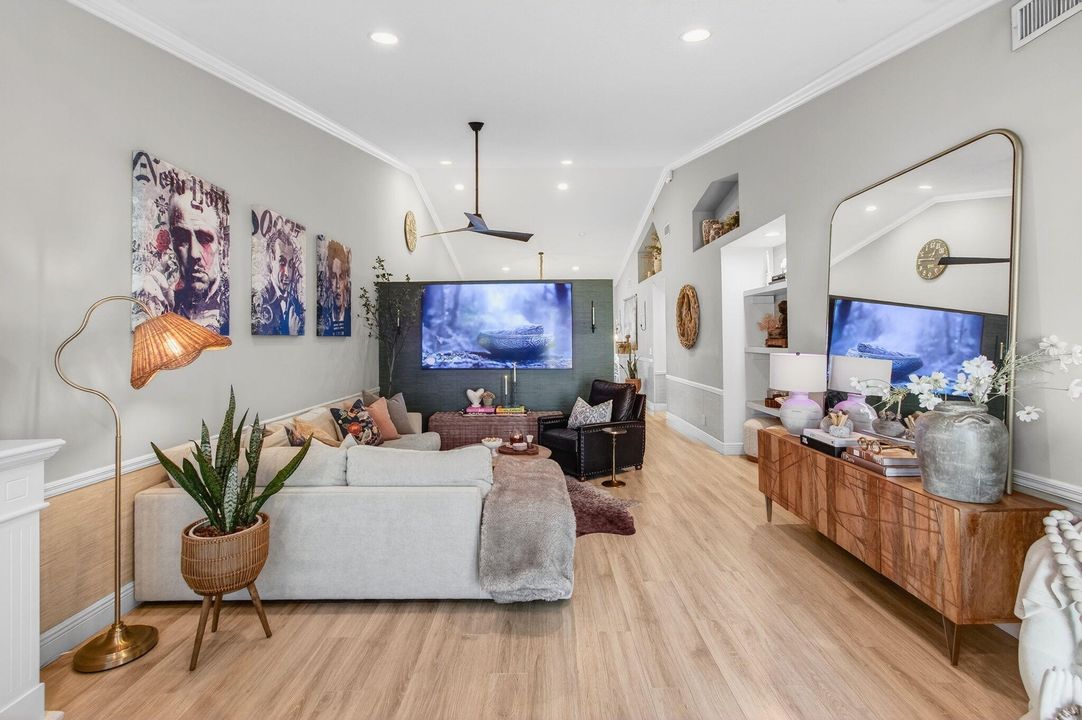 For Sale: $649,999 (3 beds, 2 baths, 1565 Square Feet)