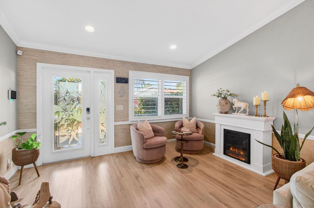 For Sale: $649,999 (3 beds, 2 baths, 1565 Square Feet)