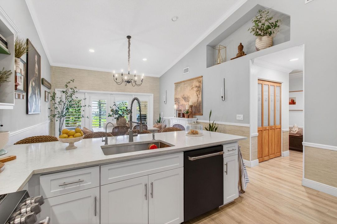 For Sale: $649,999 (3 beds, 2 baths, 1565 Square Feet)