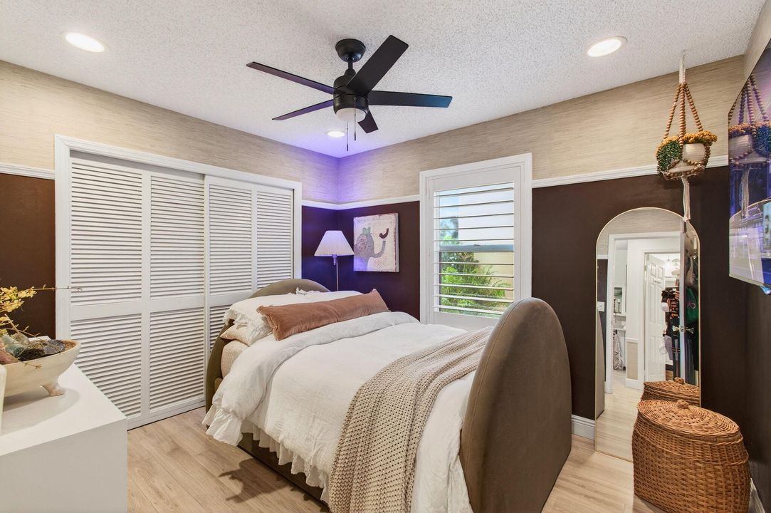 For Sale: $649,999 (3 beds, 2 baths, 1565 Square Feet)