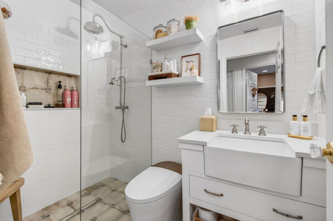 For Sale: $649,999 (3 beds, 2 baths, 1565 Square Feet)