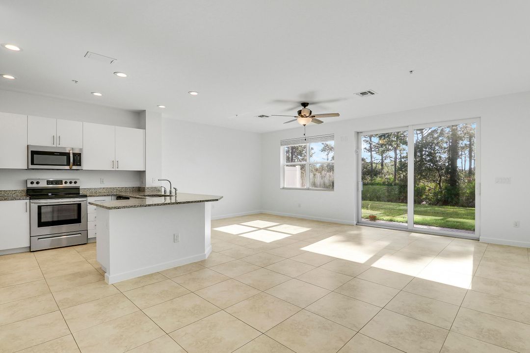 出租: $2,900 (3 贝兹, 2 浴室, 1771 平方英尺)