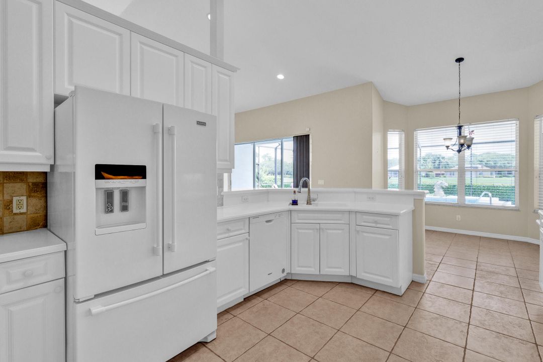 待售: $633,000 (3 贝兹, 2 浴室, 2130 平方英尺)