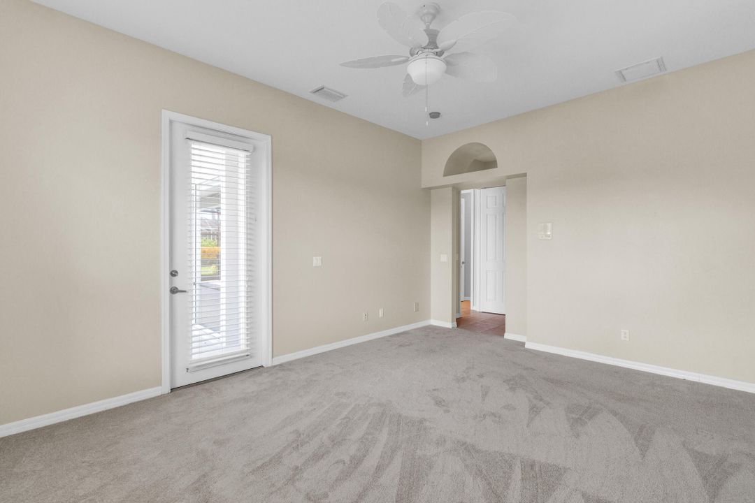 待售: $633,000 (3 贝兹, 2 浴室, 2130 平方英尺)