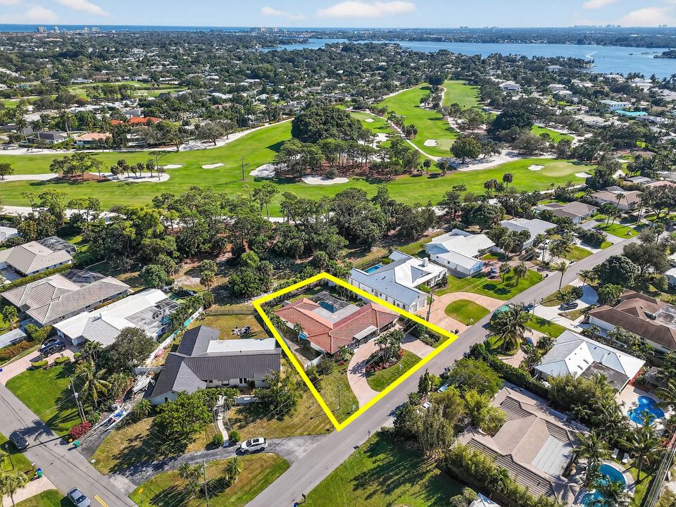 待售: $1,498,000 (3 贝兹, 3 浴室, 2167 平方英尺)