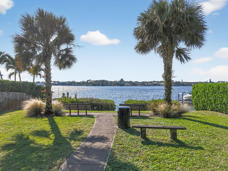 待售: $1,498,000 (3 贝兹, 3 浴室, 2167 平方英尺)