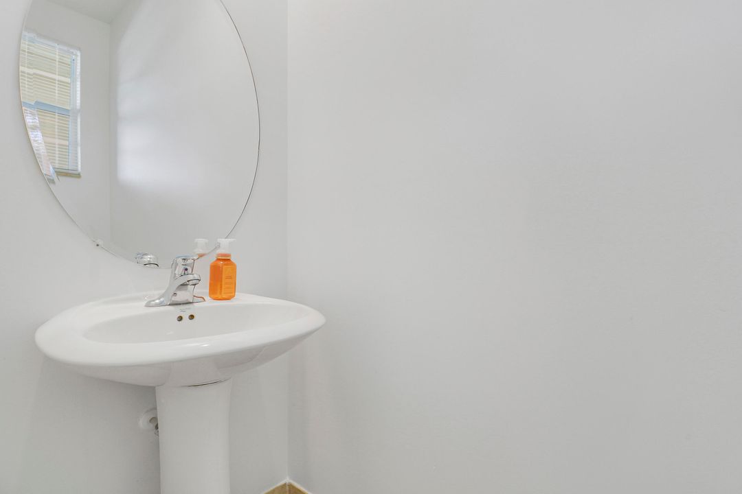 出租: $2,900 (3 贝兹, 2 浴室, 1771 平方英尺)