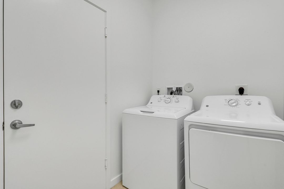 出租: $2,900 (3 贝兹, 2 浴室, 1771 平方英尺)