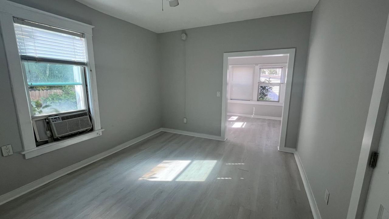 For Rent: $1,600 (1 beds, 1 baths, 550 Square Feet)