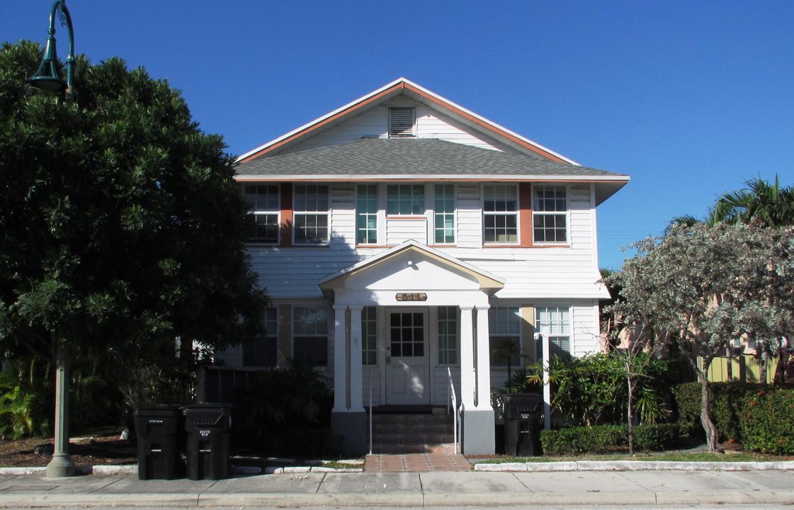 For Rent: $1,600 (1 beds, 1 baths, 550 Square Feet)