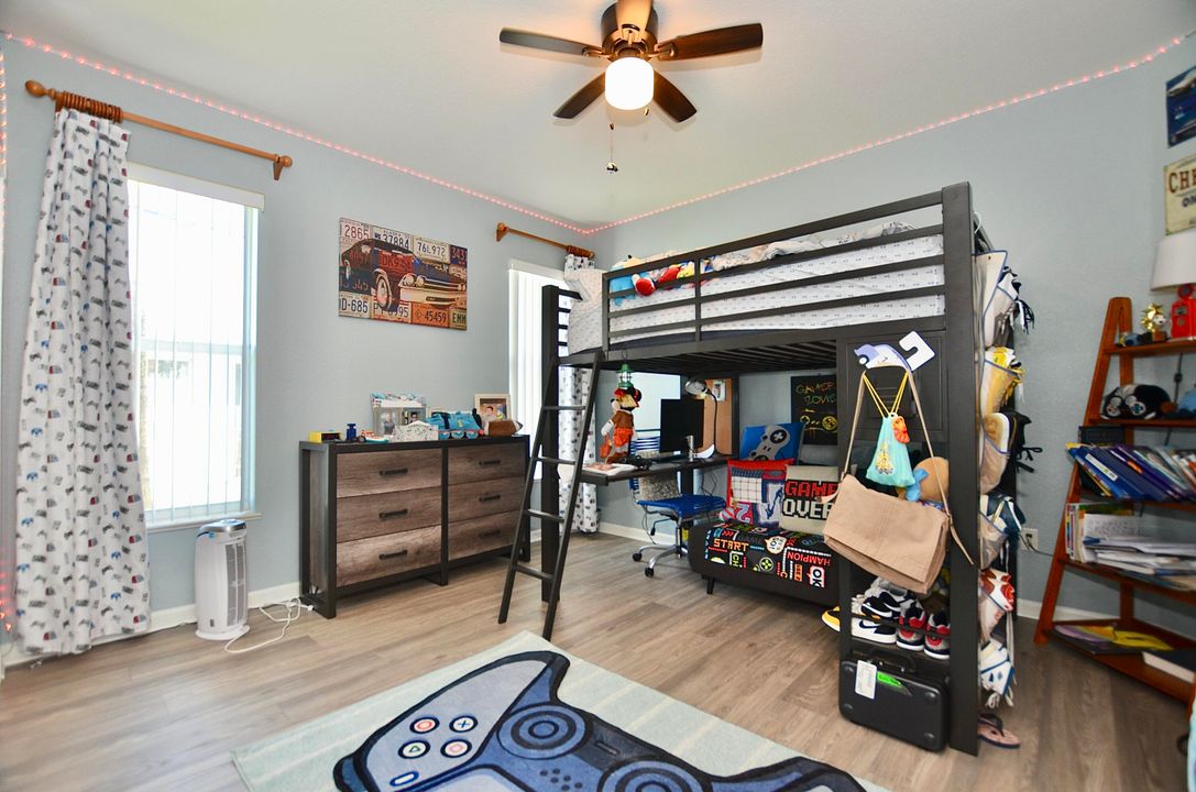 En Venta: $539,000 (3 camas, 2 baños, 2234 Pies cuadrados)