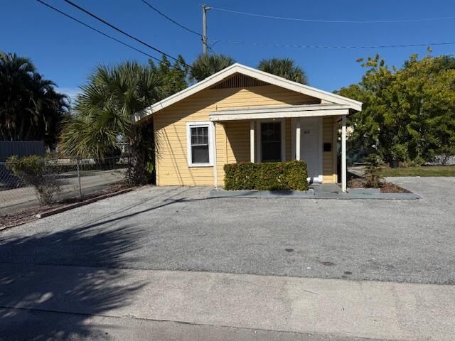 En Renta: $1,800 (1 camas, 1 baños, 900 Pies cuadrados)