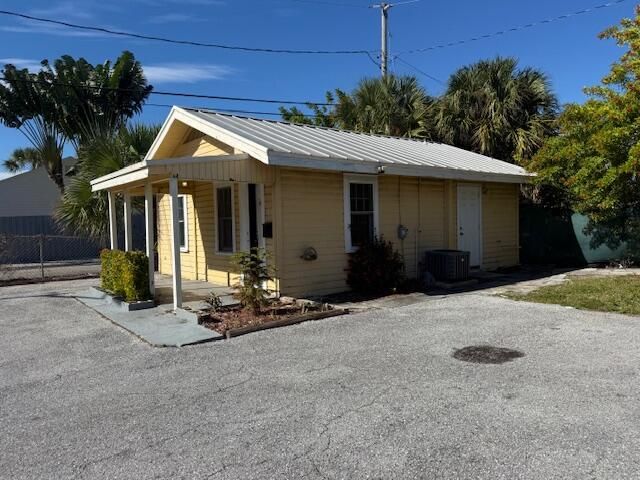 En Renta: $1,800 (1 camas, 1 baños, 900 Pies cuadrados)