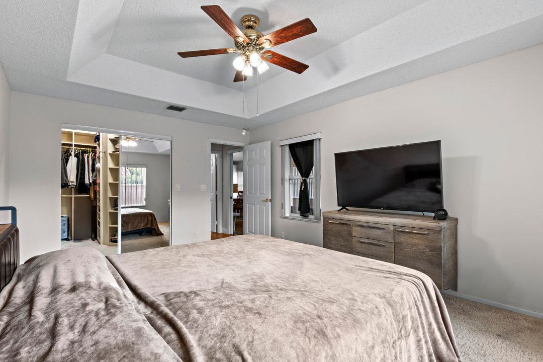 For Rent: $3,300 (2 beds, 2 baths, 1458 Square Feet)