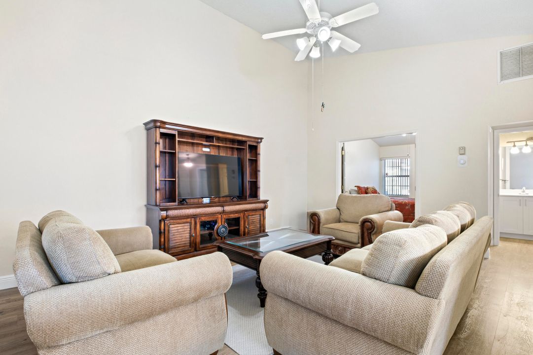 For Rent: $3,300 (2 beds, 2 baths, 1458 Square Feet)