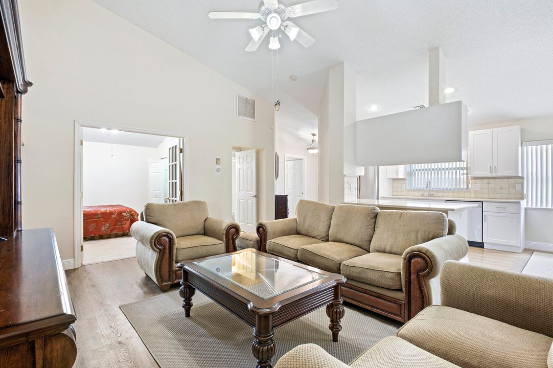 For Rent: $3,300 (2 beds, 2 baths, 1458 Square Feet)