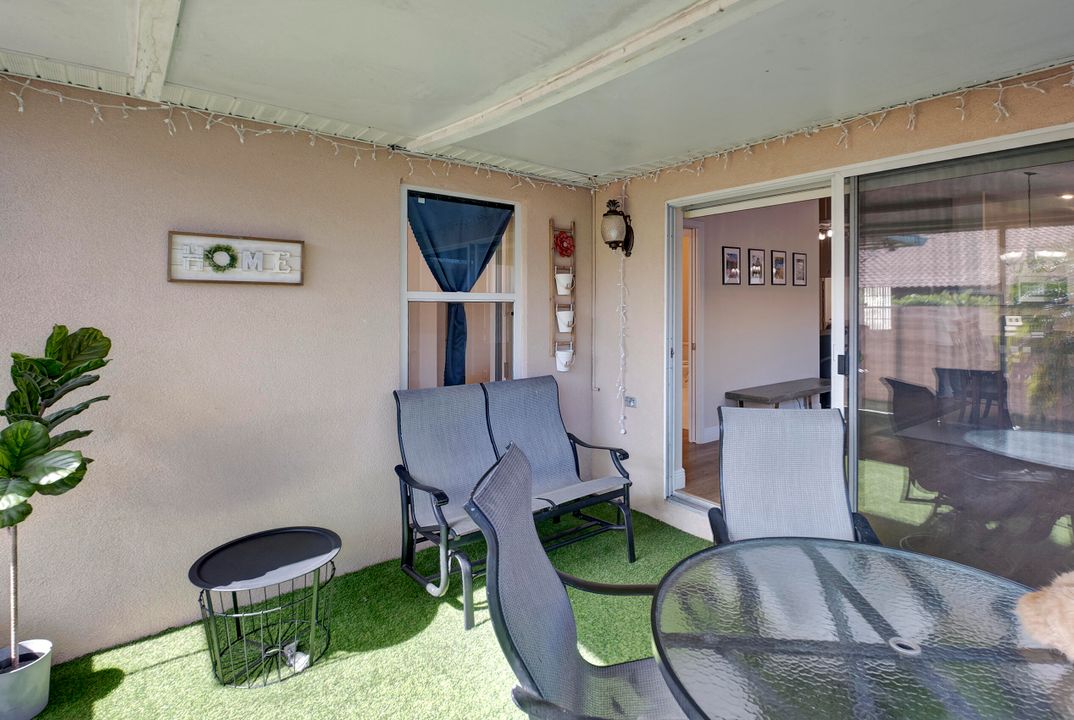 For Rent: $3,300 (2 beds, 2 baths, 1458 Square Feet)