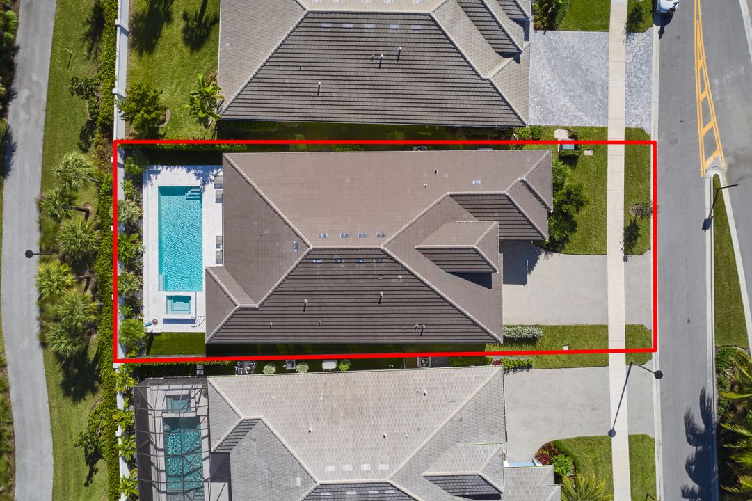 For Sale: $1,495,000 (4 beds, 2 baths, 3100 Square Feet)