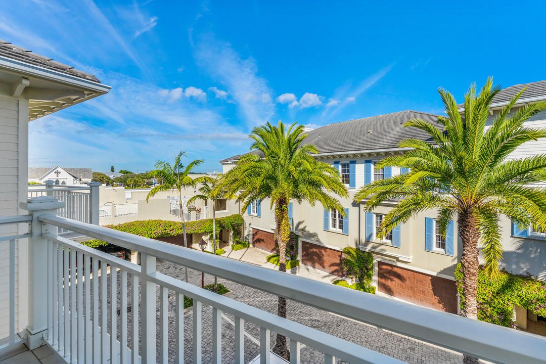 For Sale: $2,500,000 (3 beds, 3 baths, 2848 Square Feet)