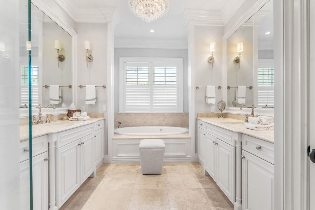 For Sale: $2,500,000 (3 beds, 3 baths, 2848 Square Feet)