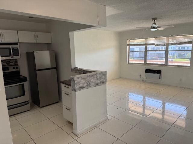 En Renta: $1,200 (1 camas, 1 baños, 615 Pies cuadrados)