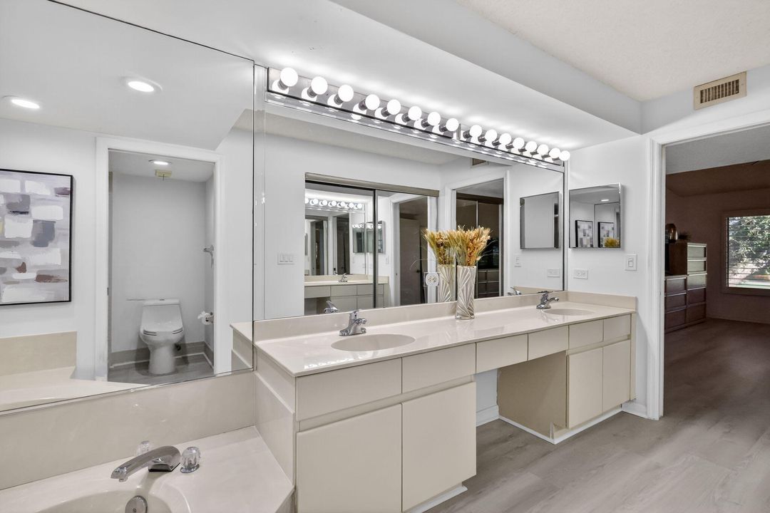 出租: $10,000 (2 贝兹, 2 浴室, 1728 平方英尺)