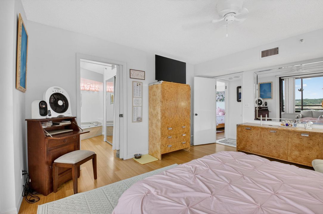 En Venta: $385,000 (2 camas, 2 baños, 1521 Pies cuadrados)