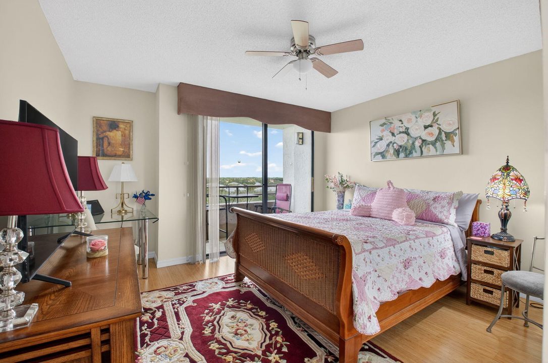 En Venta: $385,000 (2 camas, 2 baños, 1521 Pies cuadrados)