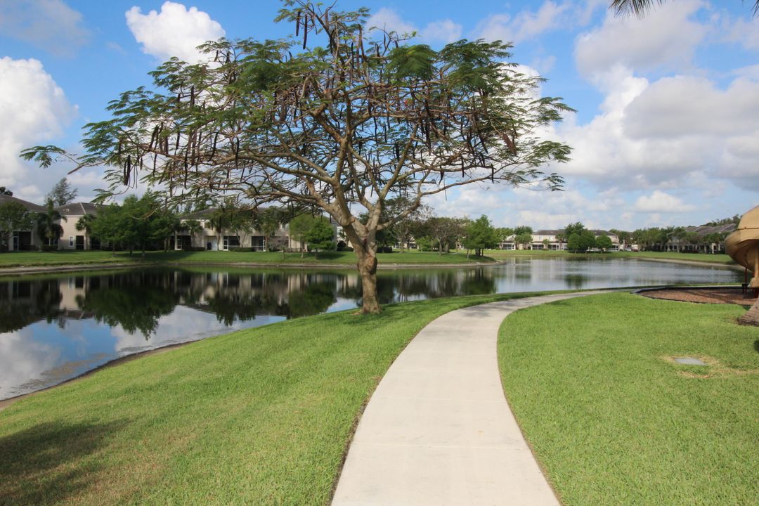 En Renta: $2,000 (2 camas, 2 baños, 1104 Pies cuadrados)