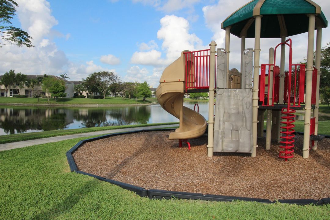 En Renta: $2,000 (2 camas, 2 baños, 1104 Pies cuadrados)