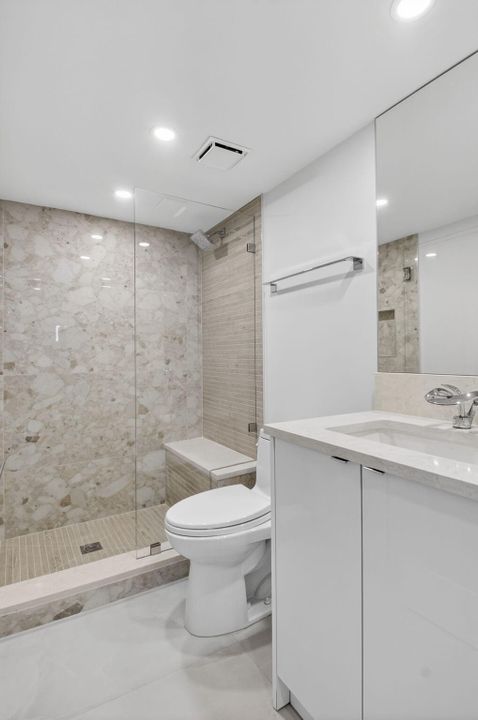 待售: $549,900 (2 贝兹, 2 浴室, 1698 平方英尺)