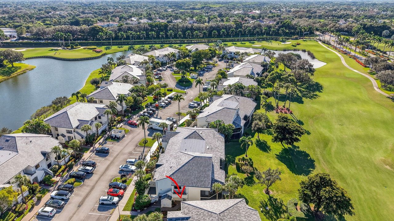 待售: $549,900 (2 贝兹, 2 浴室, 1698 平方英尺)