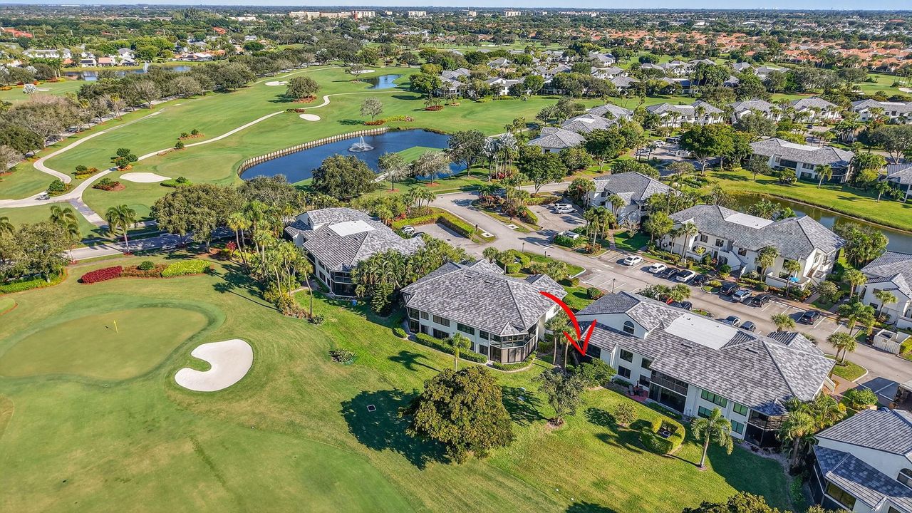 待售: $549,900 (2 贝兹, 2 浴室, 1698 平方英尺)